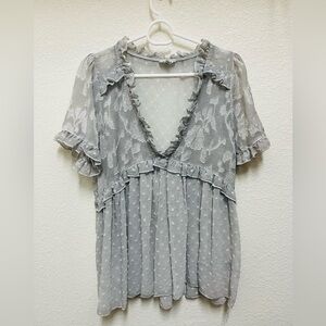 POL Grey Sheer Flora and Polka Dot Frill Short Sleeve V-neck Blouse Size S